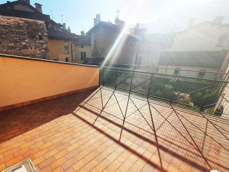 King Como Lake Center 9 Posti Letto- Grande Terrazza - 2 Bagni Privati 外观 照片