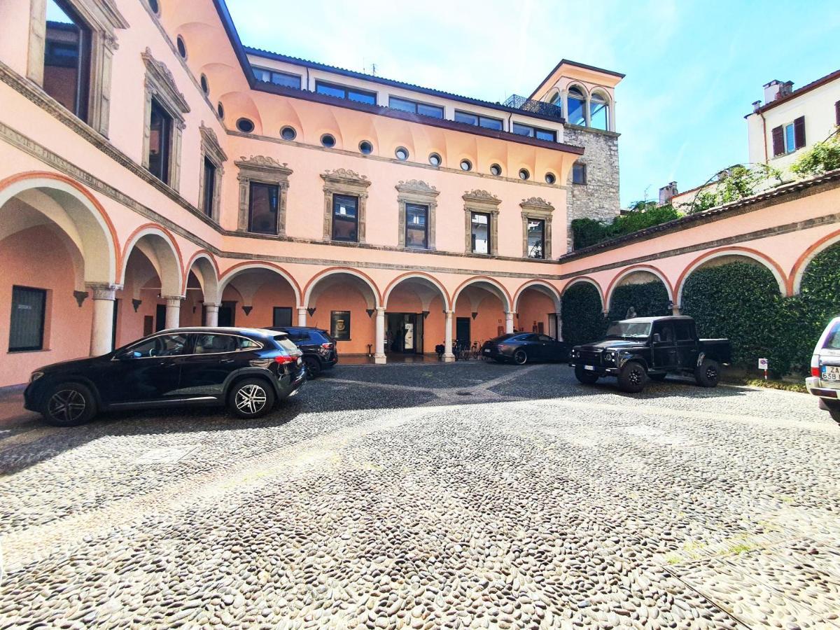 King Como Lake Center 9 Posti Letto- Grande Terrazza - 2 Bagni Privati 外观 照片